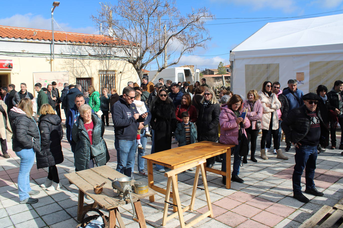 La Tala disfruta de un nuevo lleno en su segunda matanza tradicional