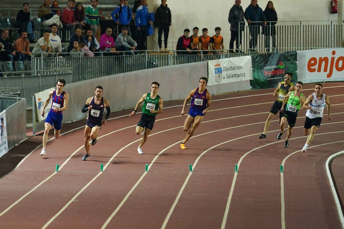 Las mejores imágenes de una gran tarde de atletismo culminada con el carrerón de Eva Santidrián