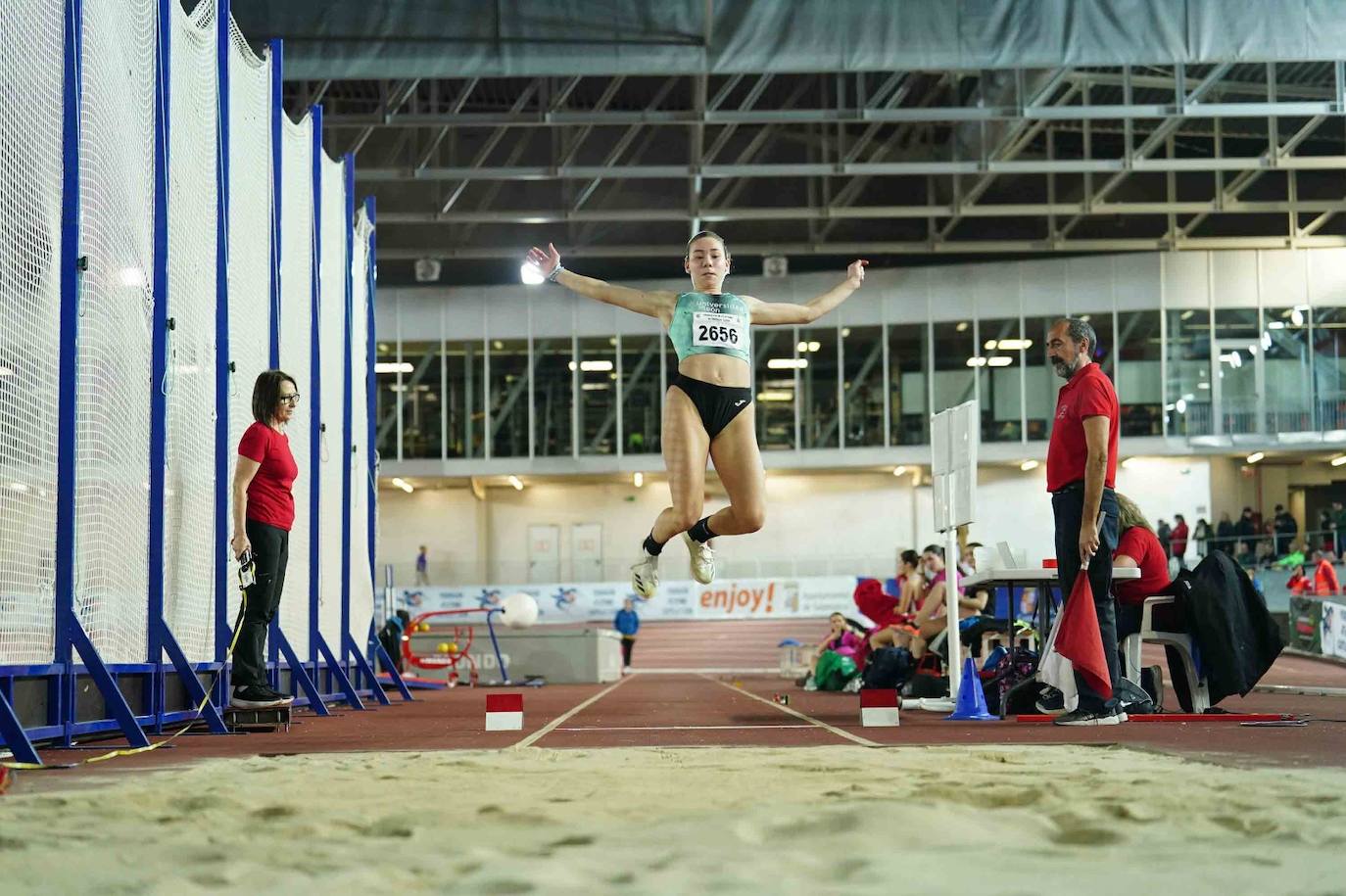 Las mejores imágenes de una gran tarde de atletismo culminada con el carrerón de Eva Santidrián