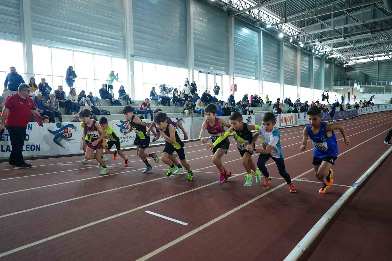 Las mejores imágenes de una gran tarde de atletismo culminada con el carrerón de Eva Santidrián