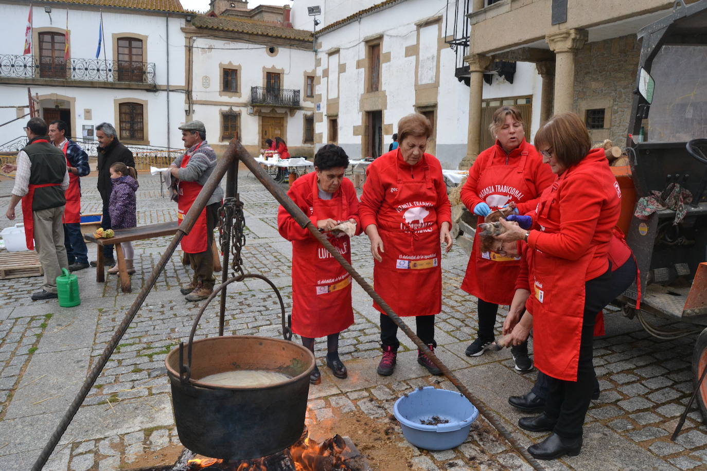 La tradición de la matanza reluce en Lumbrales