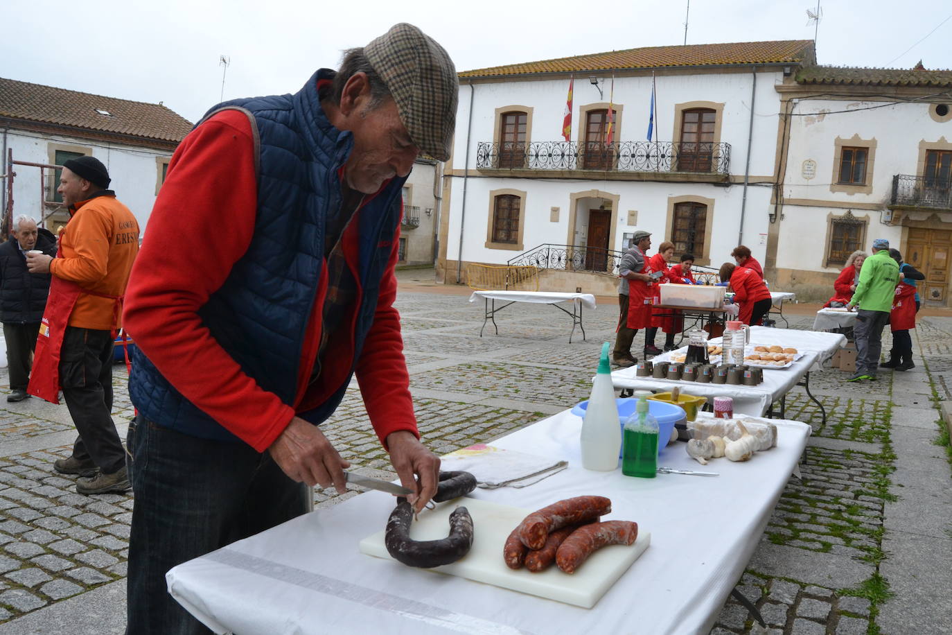 La tradición de la matanza reluce en Lumbrales