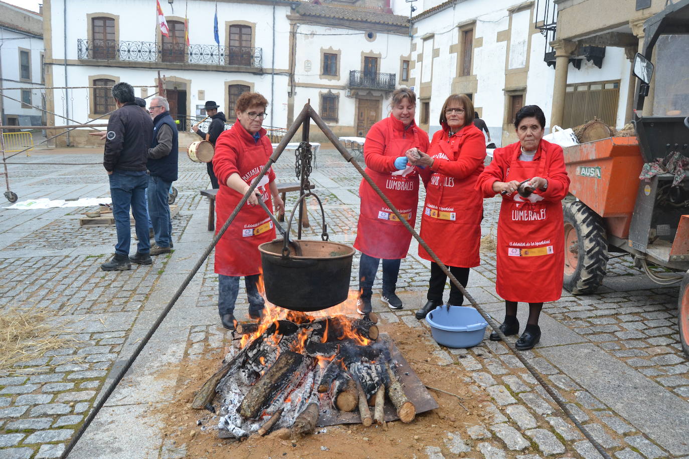 La tradición de la matanza reluce en Lumbrales