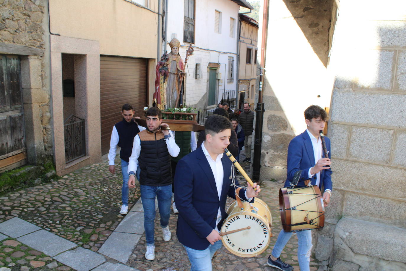 San Albino vuelve a las calles de San Esteban de la Sierra