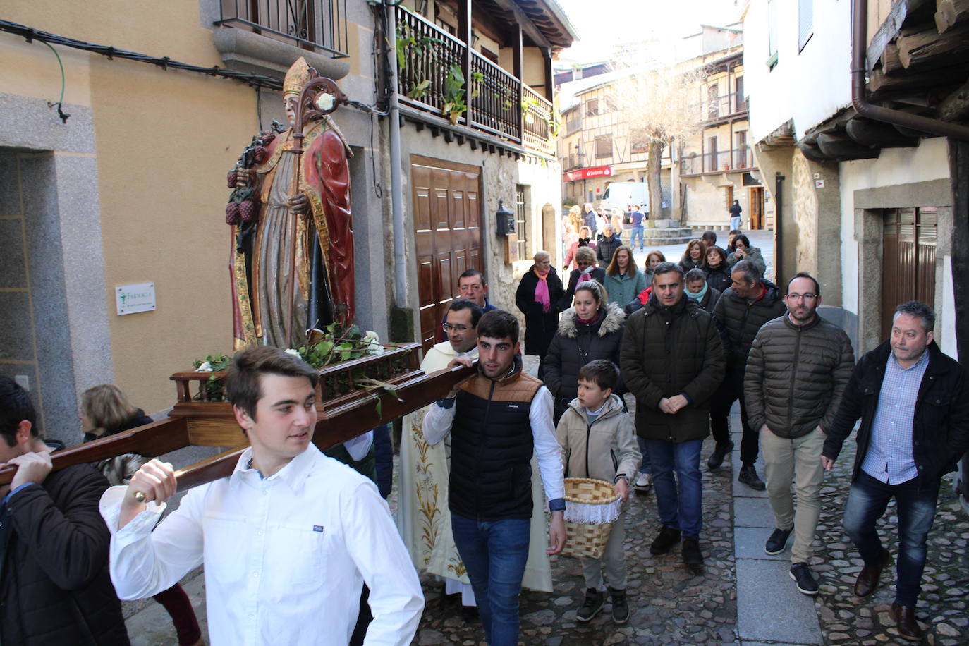 San Albino vuelve a las calles de San Esteban de la Sierra