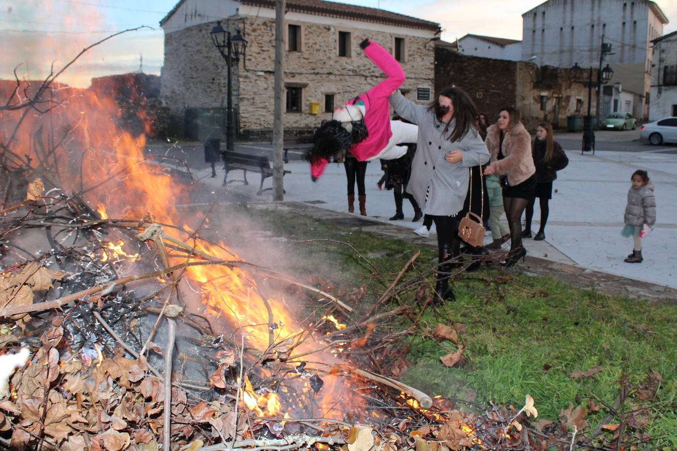 Aldeavieja de Tormes celebra su fiesta en honor a Santa Águeda