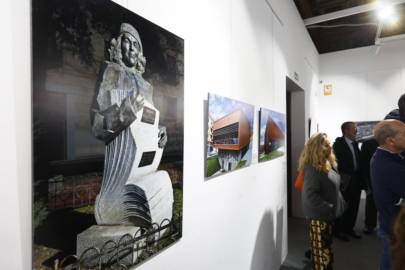 Un paseo visual por la Salamanca de Carmen Martín Gaite y &#039;Entre visillos&#039;