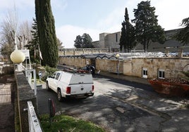 Obras en el antiguo edificio de la residencia de San Juan de Sahagún.