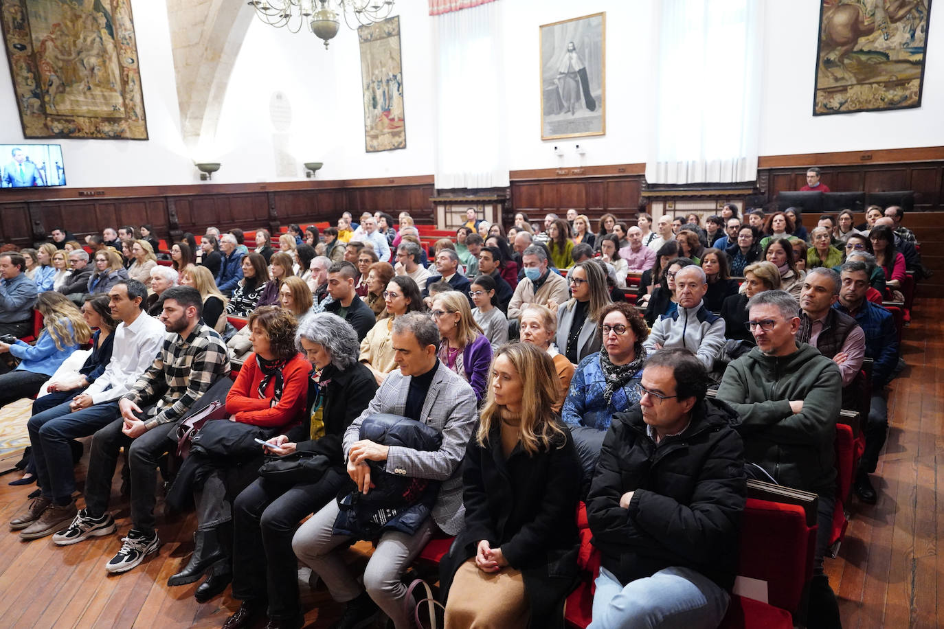 La Universidad rinde homenaje al personal técnico, de gestión y de administración y servicios