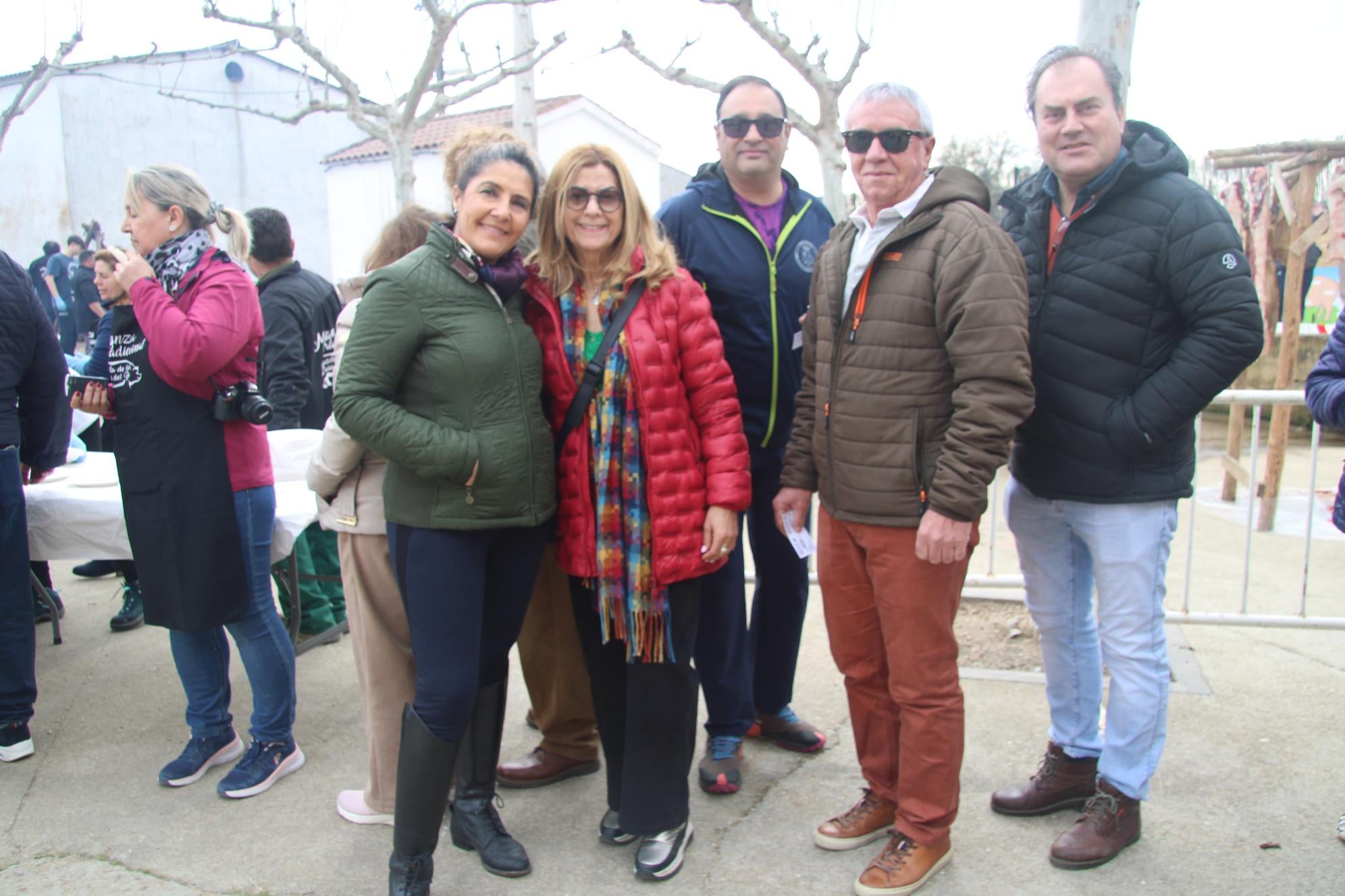 El público honra la fiesta de la matanza tradicional en Matilla de los Caños