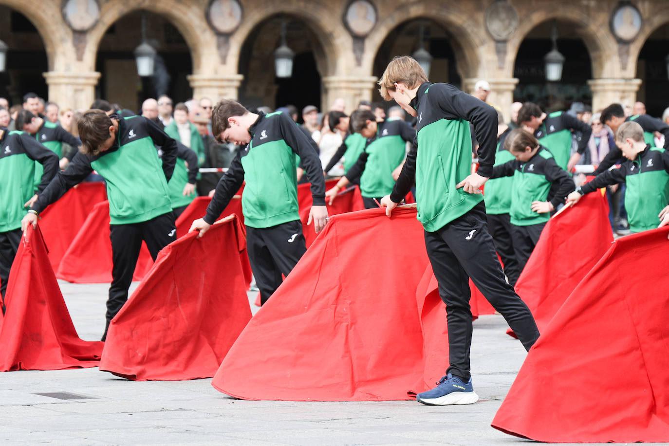 Así ha sido la exhibición de toreo en la Plaza Mayor de Salamanca