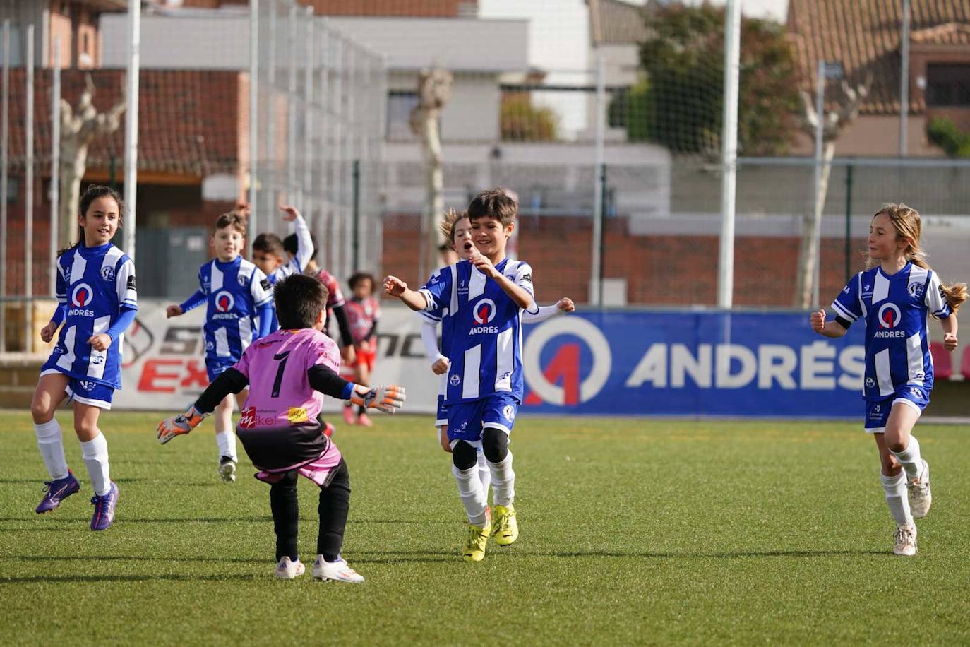 Las mejores imágenes de la jornada del fútbol base