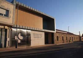 Personal del centro de salud de la localidad se trasladó hasta el lugar.