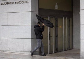 El acusado a su llegada a la Audiencia Nacional por el juicio.