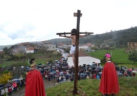 Un momento de la representación de La Pasión en Serradilla del Arroyo.