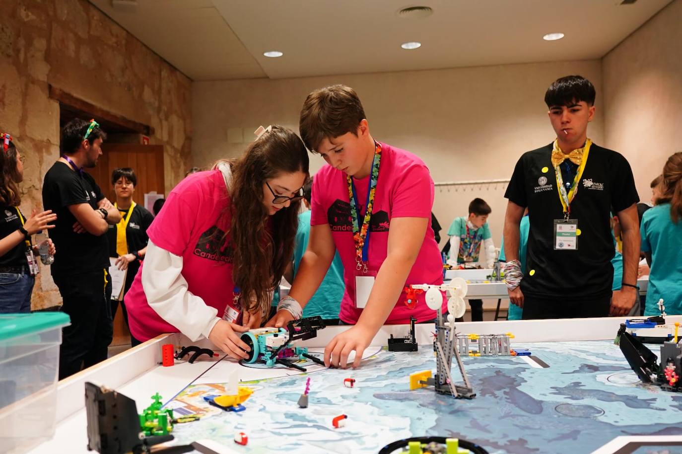 Más de 500 niños y jóvenes disfrutan de la IX Edición del Torneo &#039;First Lego League&#039;