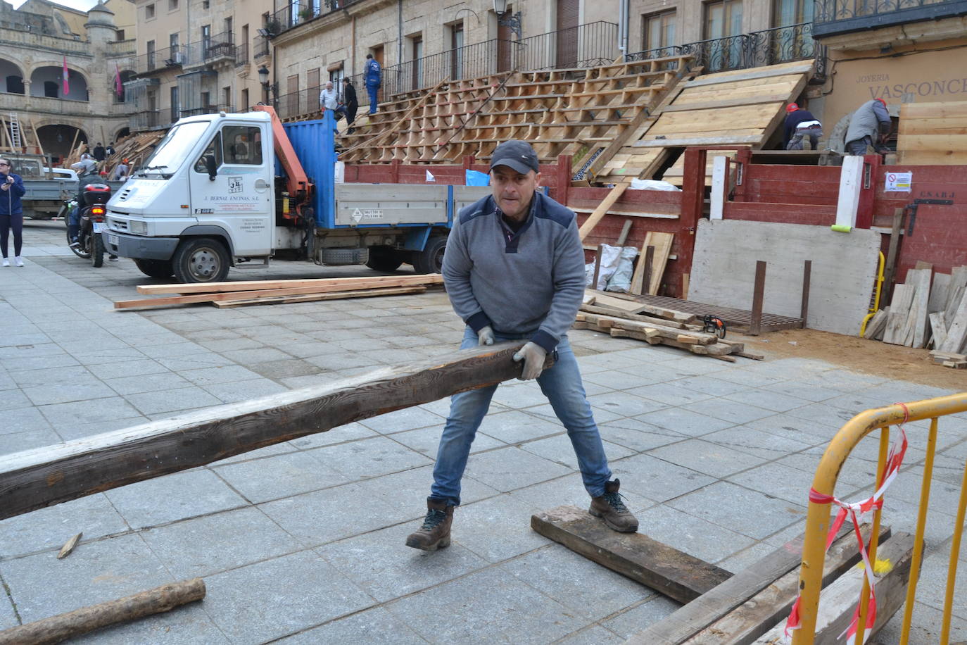 Los tablaos del Carnaval del Toro se alzan en Ciudad Rodrigo