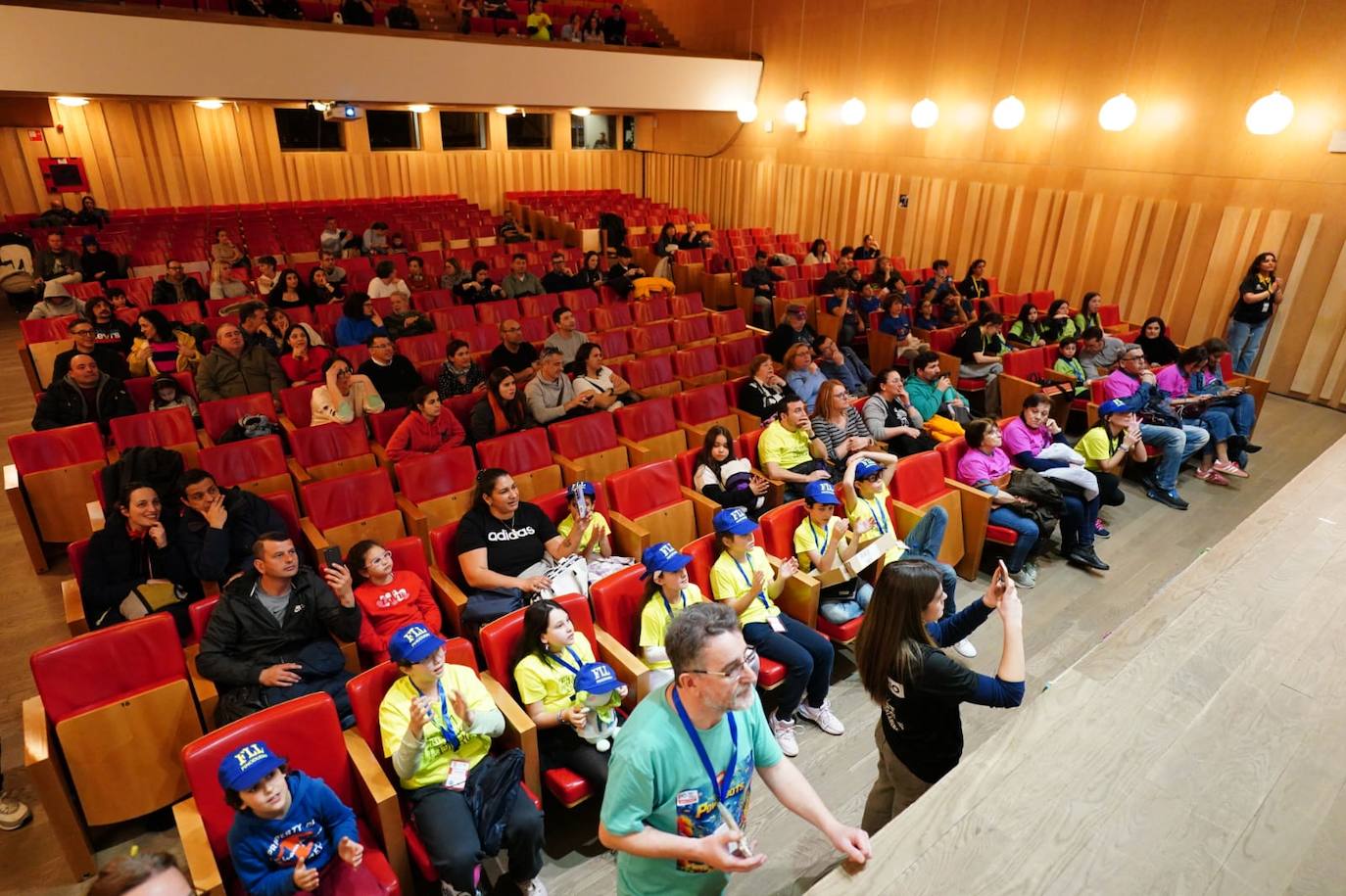 Más de 500 niños y jóvenes disfrutan de la IX Edición del Torneo &#039;First Lego League&#039;