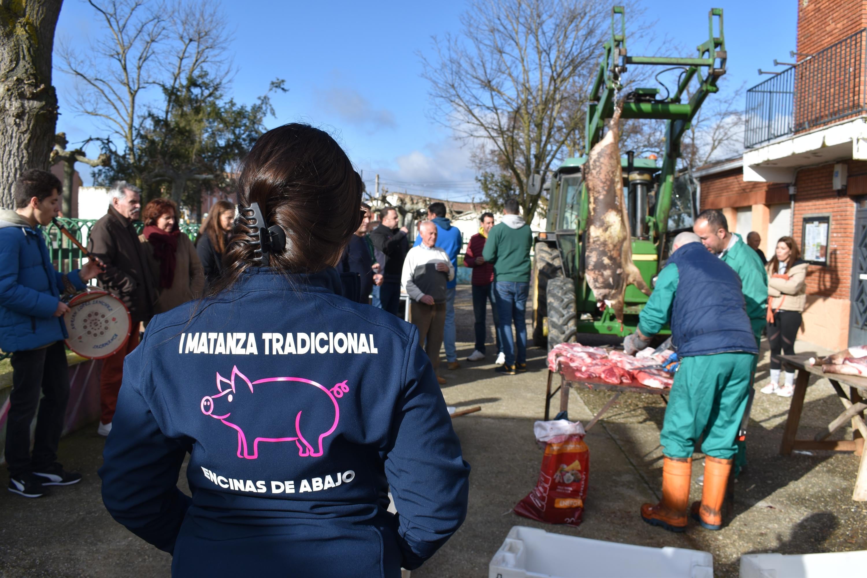 Los niños de Encinas de Abajo aprenden los pasos de la matanza