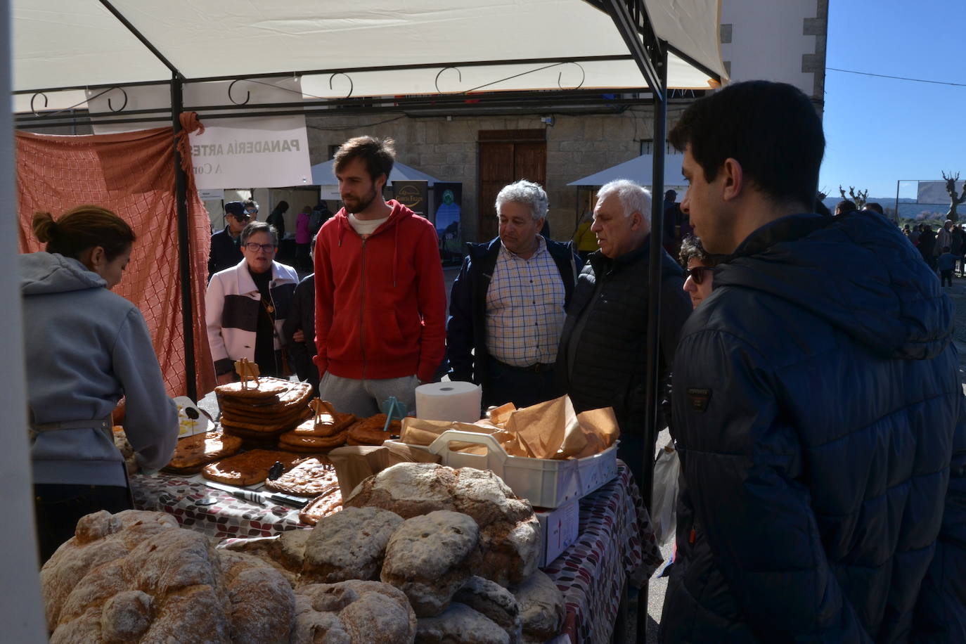 Gran animación en el Día del Almendro de La Fregeneda