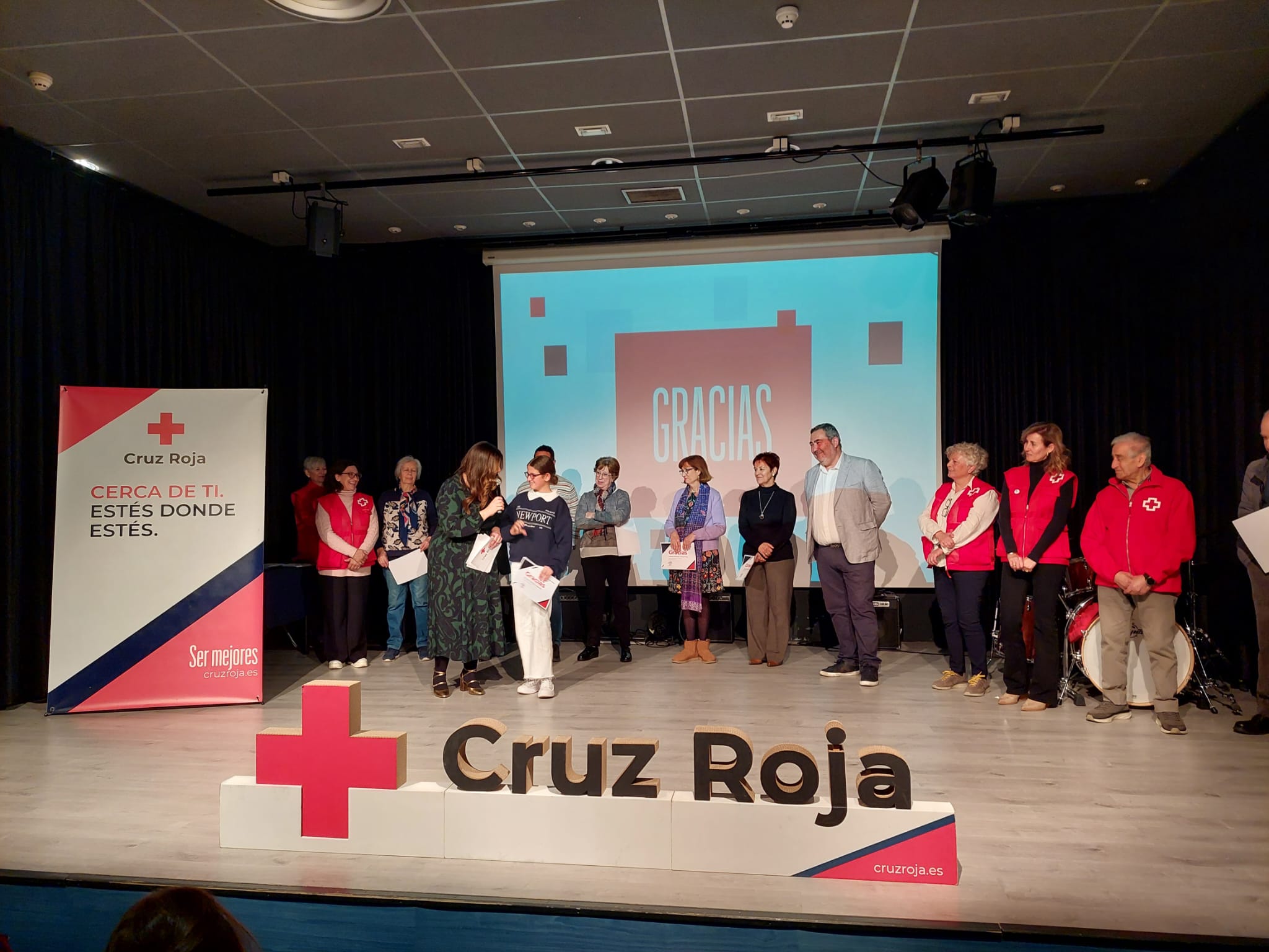 Santa Marta acoge una gala de Cruz Roja que rinde homenaje a voluntarios, socios y colaboradores