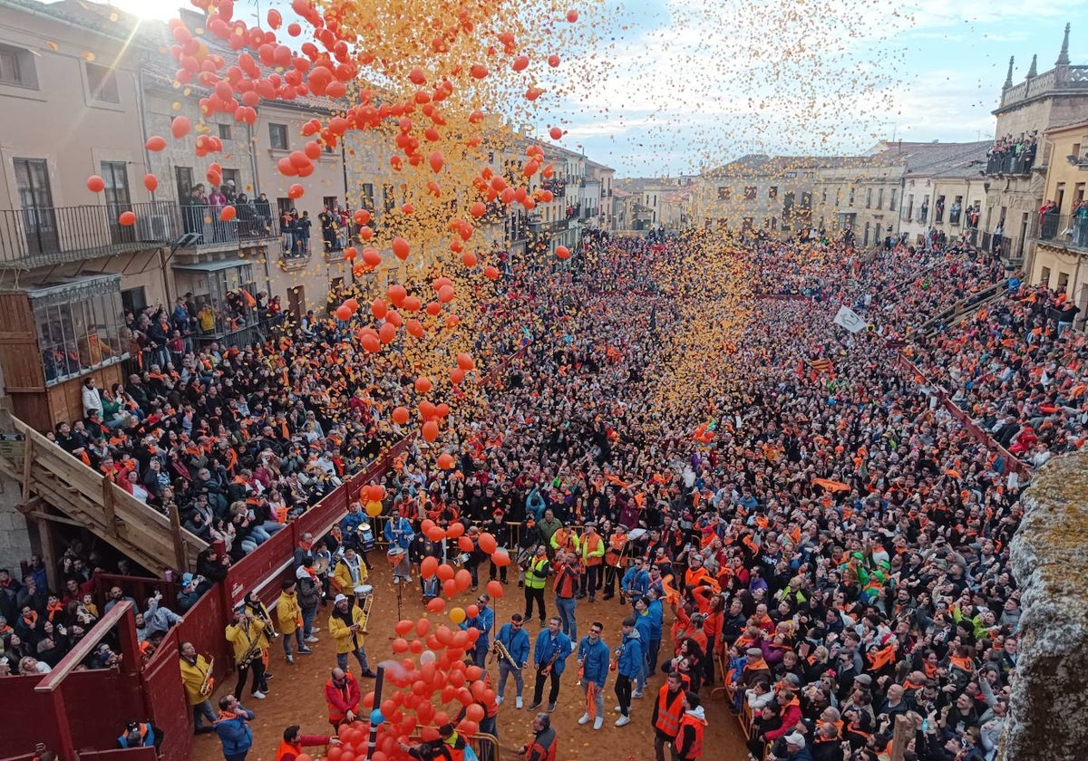 El Campanazo del Carnaval del Toro en todo su esplendor