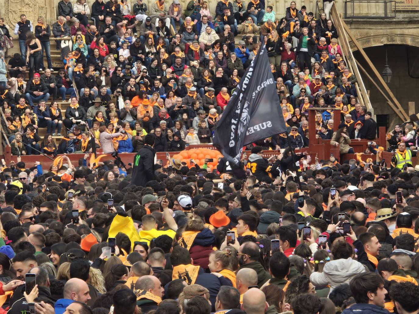 El Campanazo del Carnaval del Toro en todo su esplendor