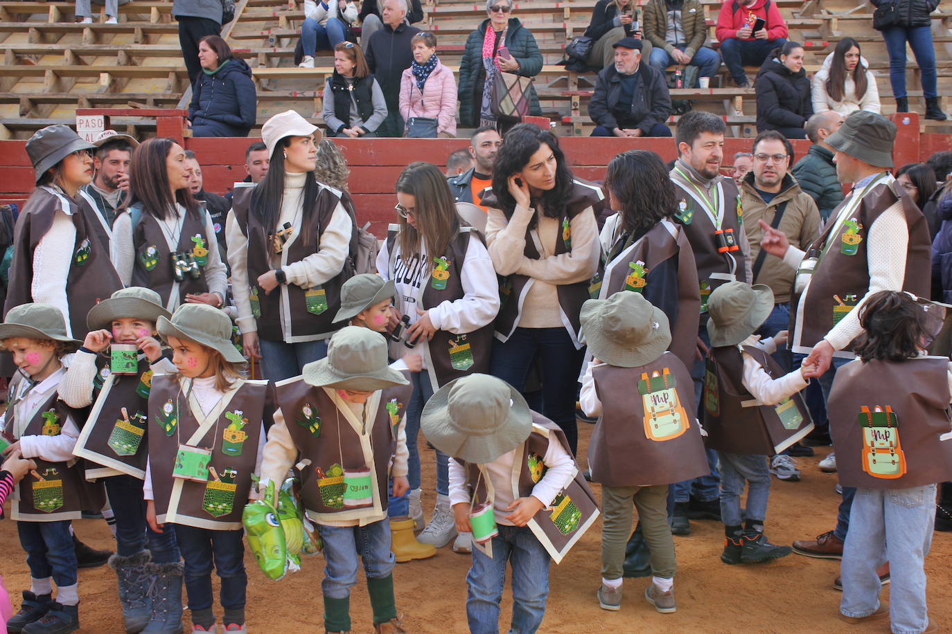 Los más pequeños dan el pistoletazo de salida al Carnaval del Toro