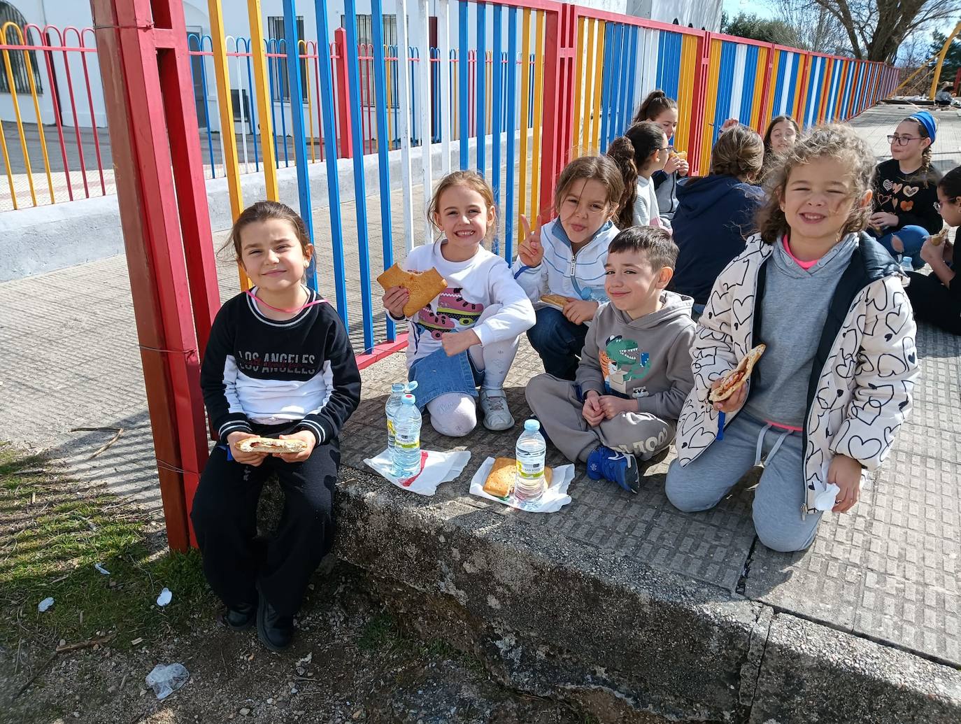 Más que un bocata, jornada solidaria en Linares de Riofrío