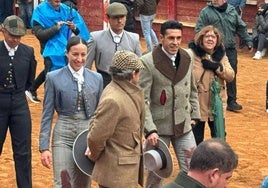 Así ha sido el primer festival de figuras del Carnaval del Toro