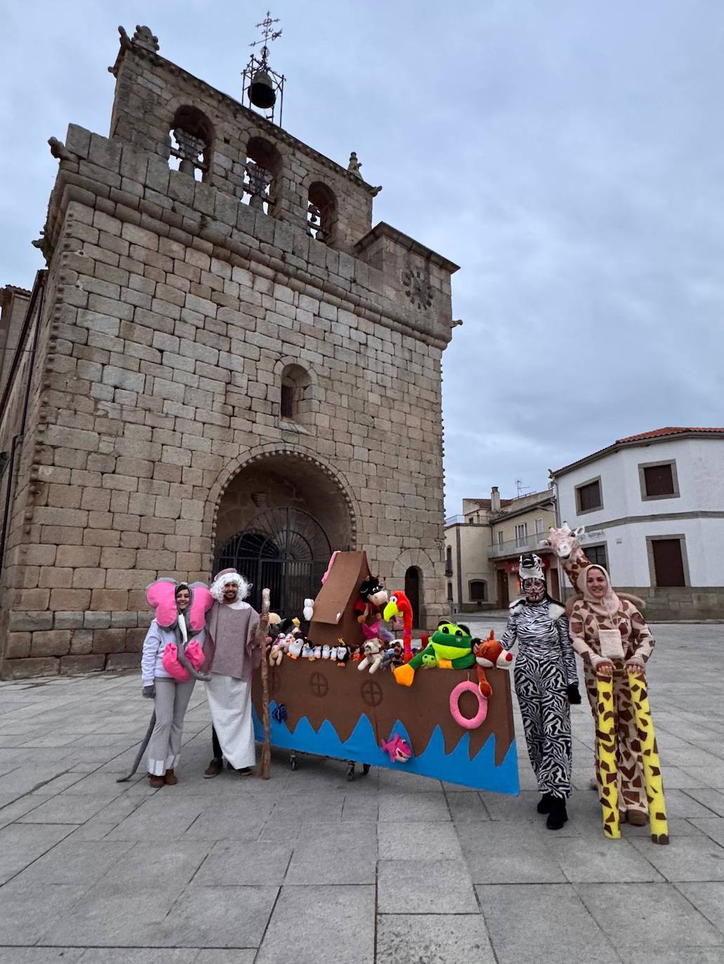 Villavieja de Yeltes aviva el Carnaval a pie de calle