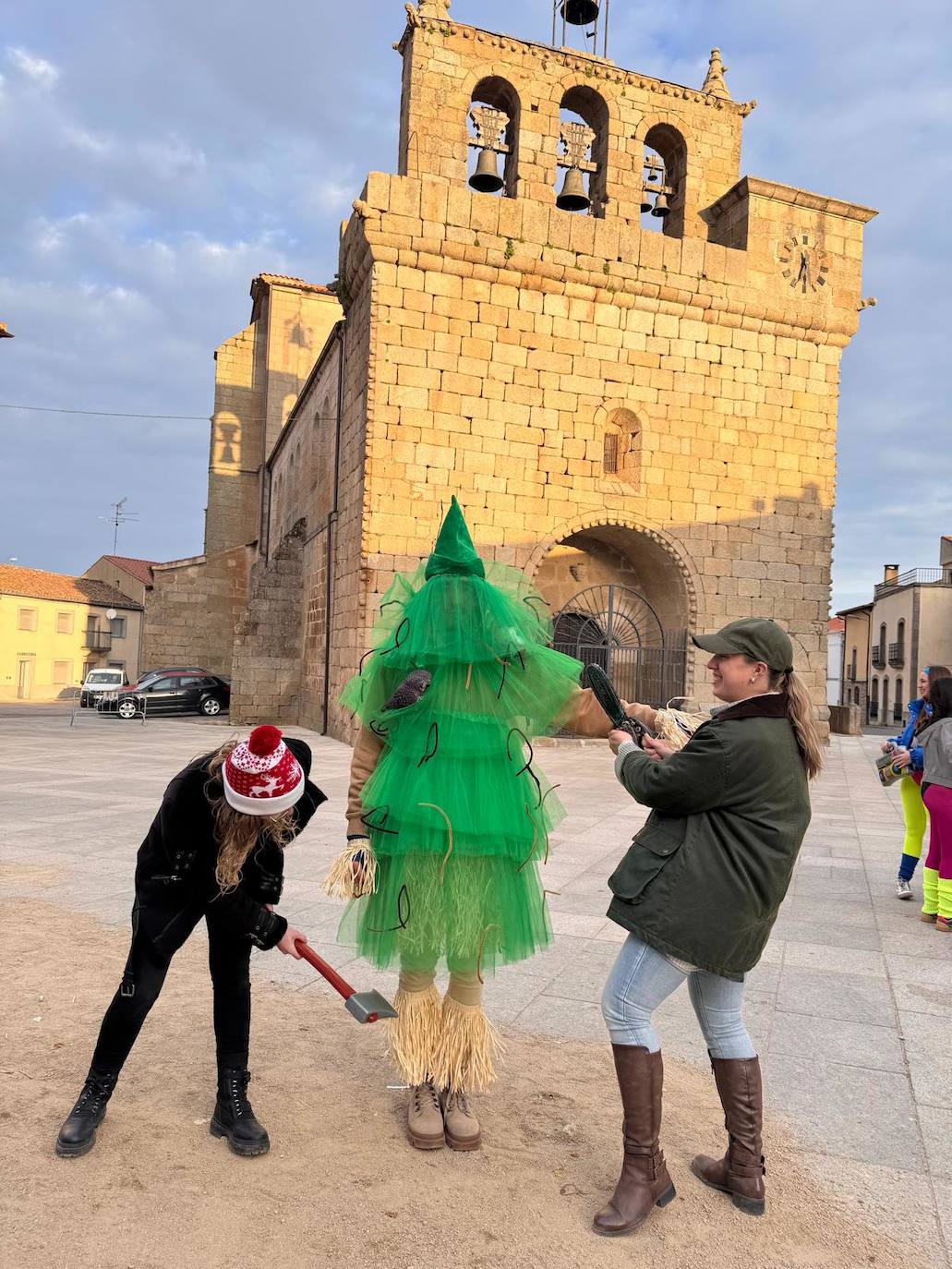 Villavieja de Yeltes aviva el Carnaval a pie de calle