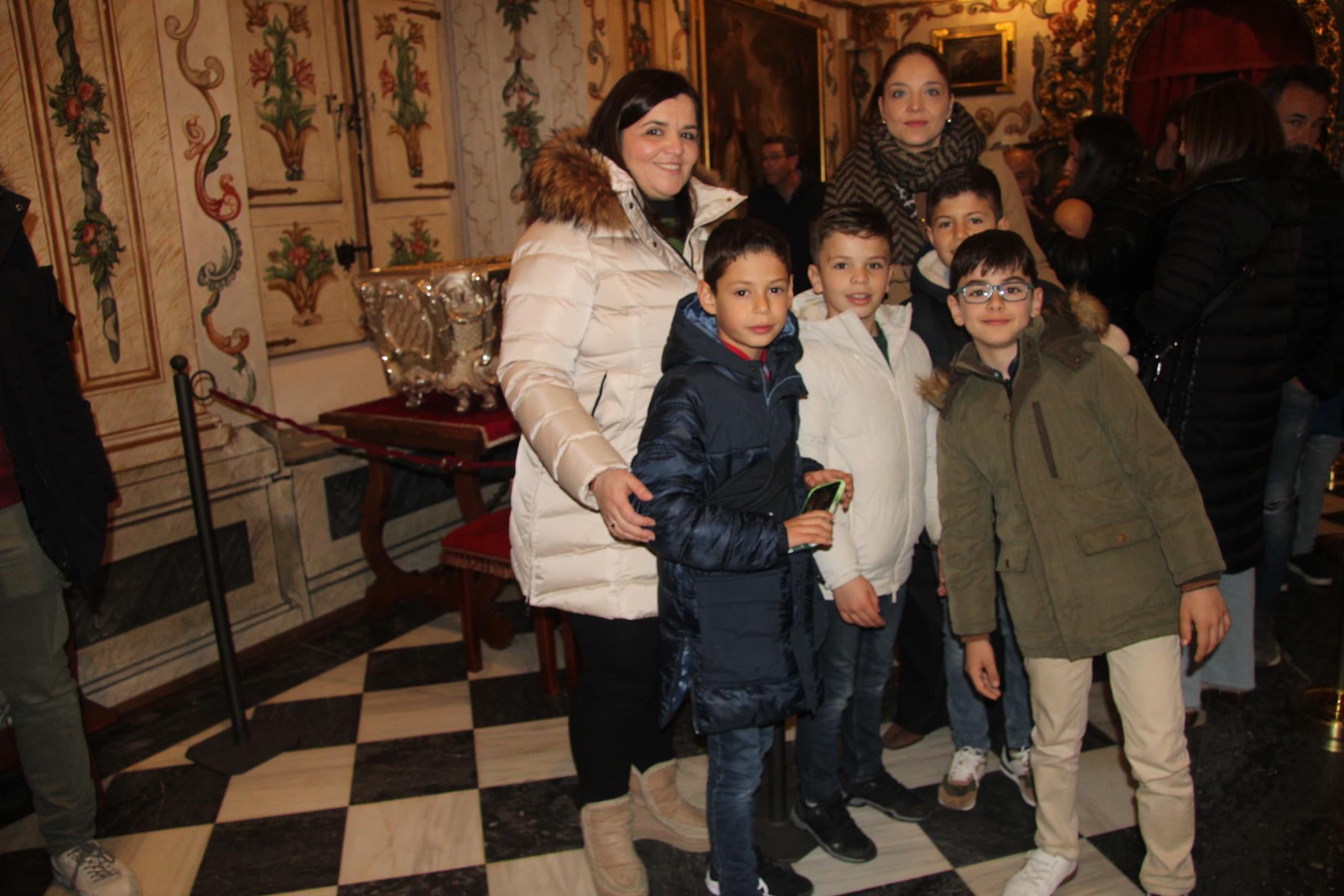 La urna de plata de Santa Teresa, de Alba de Tormes a Toledo para una limpieza profunda