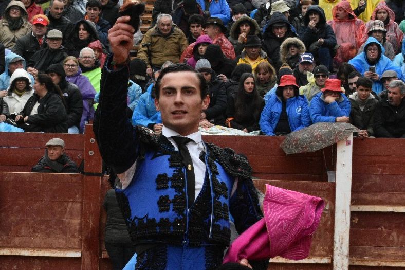 La novillada con picadores del Carnaval del Toro, en imágenes