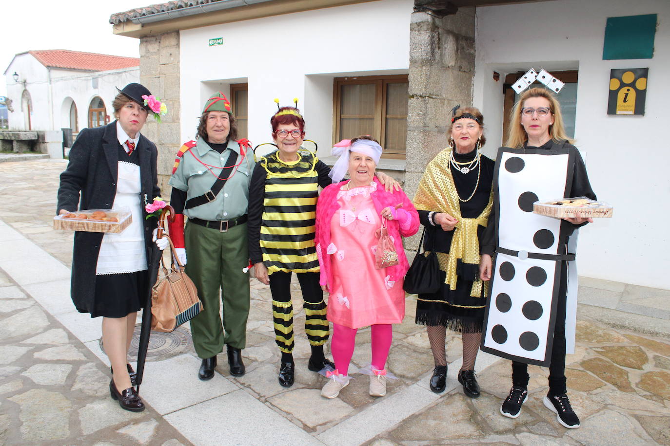 Montemayor del Río disfruta de un nuevo Martes de Carnaval