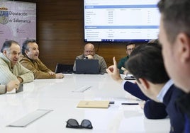 Un momento del debate del cereal en la Lonja de Salamanca.