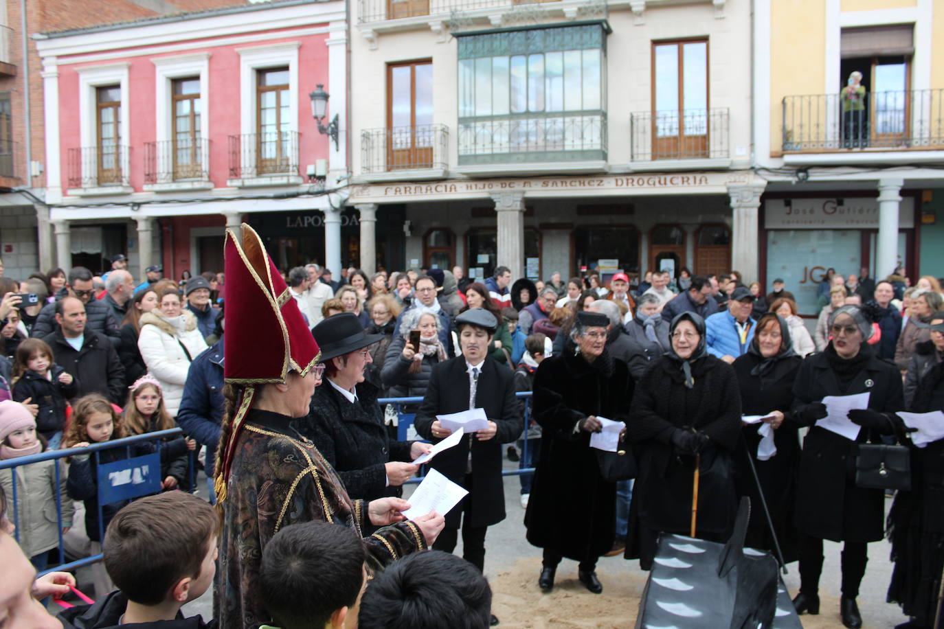 Peñaranda de Bracamonte entierra su sardina