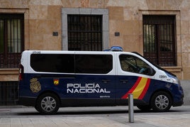 Patrulla de la Policía Nacional.