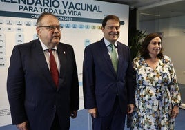 Alejandro Vázquez, Alfonso Fernández Mañueco y Sonia Tamames.