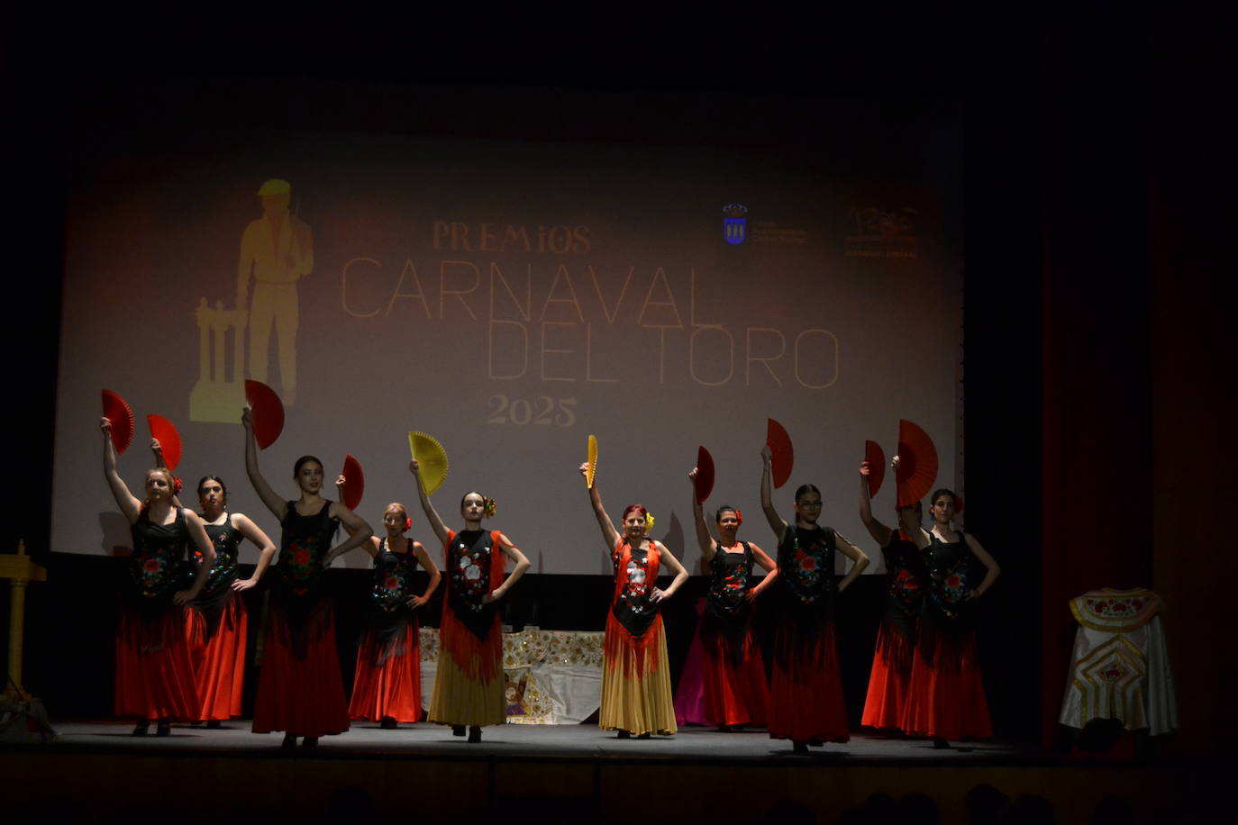 Ciudad Rodrigo entrega los premios del Carnaval del Toro