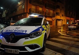 Un coche de la Policía Local en una imagen de archivo.