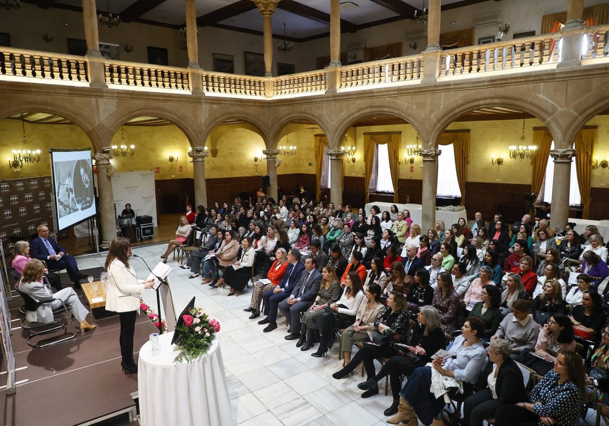 Imagen de archivo de la celebración del III Congreso de la Mujer en el Casino de Salamanca.