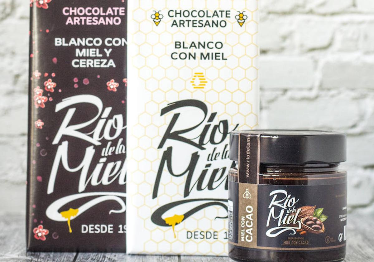 Nuevos productos como miel con cacao y chocolate blanco con miel y cereza.