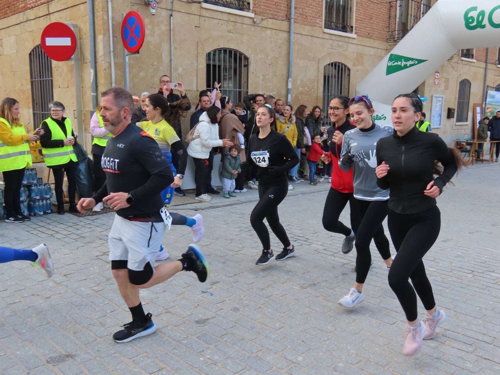 Carlos Rodríguez y María Pierna ganan la II Duatlón Cross Cantalpino 2025