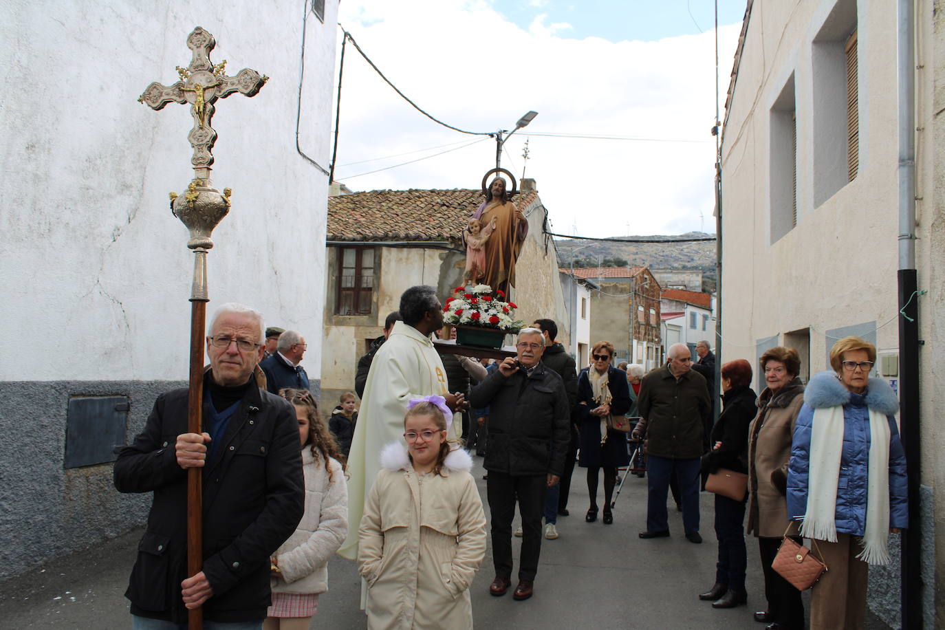 Ledrada honra a San José, patrón de su recidencia