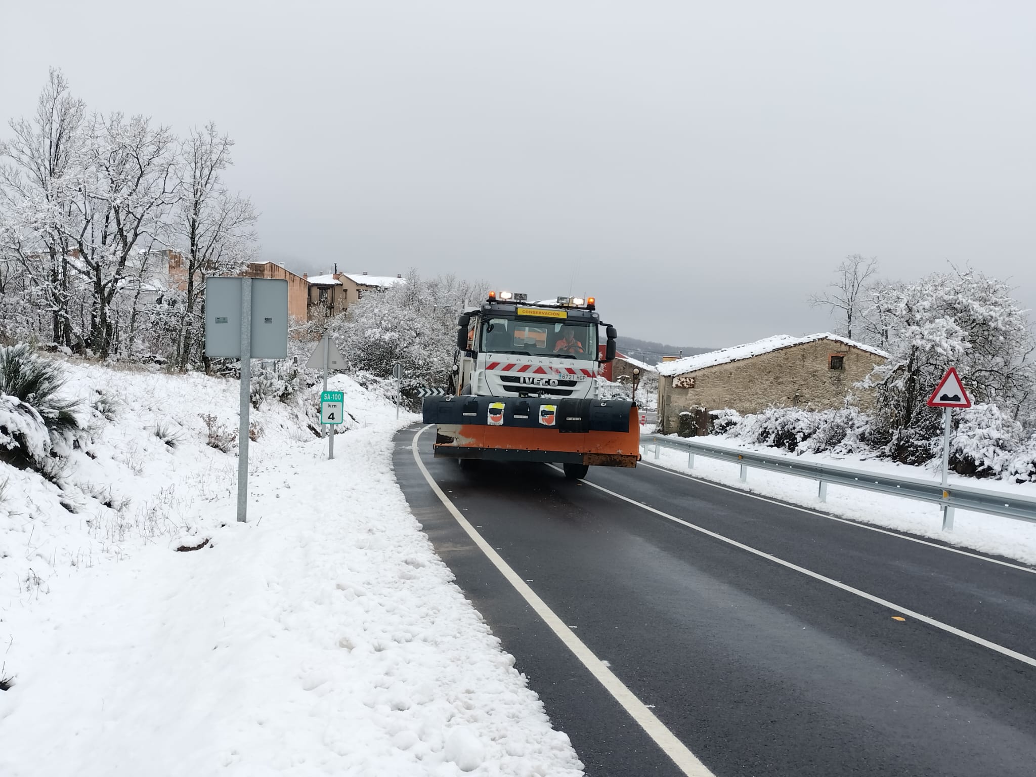 La nieve, protagonista en las carreteras de la provincia