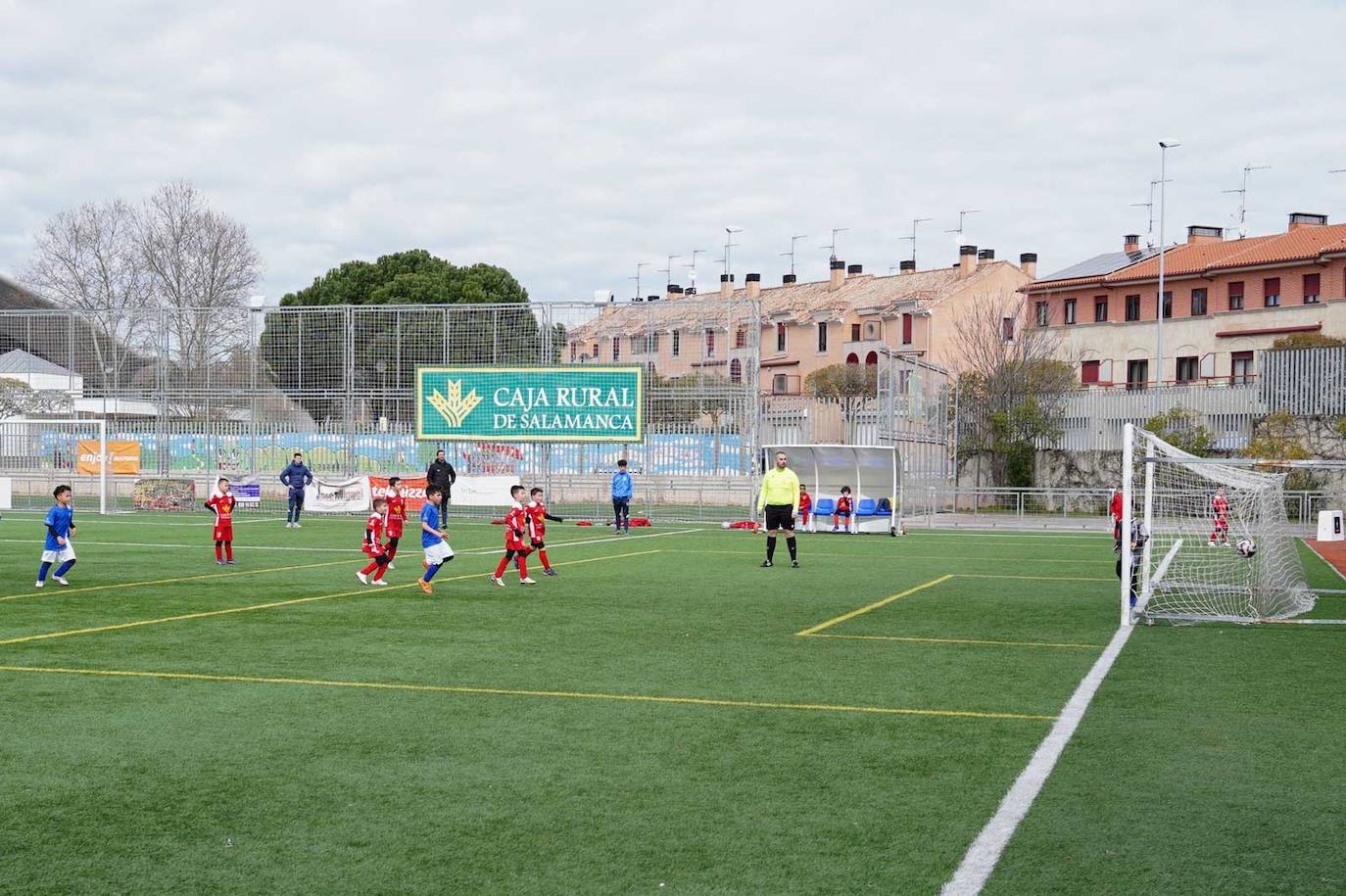 La jornada del fútbol base en Salamanca, en imágenes