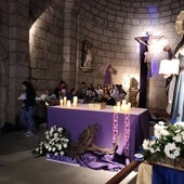 La imagen de la Madre Matilde acogió la vigilia celebrada en la iglesia de San Juan