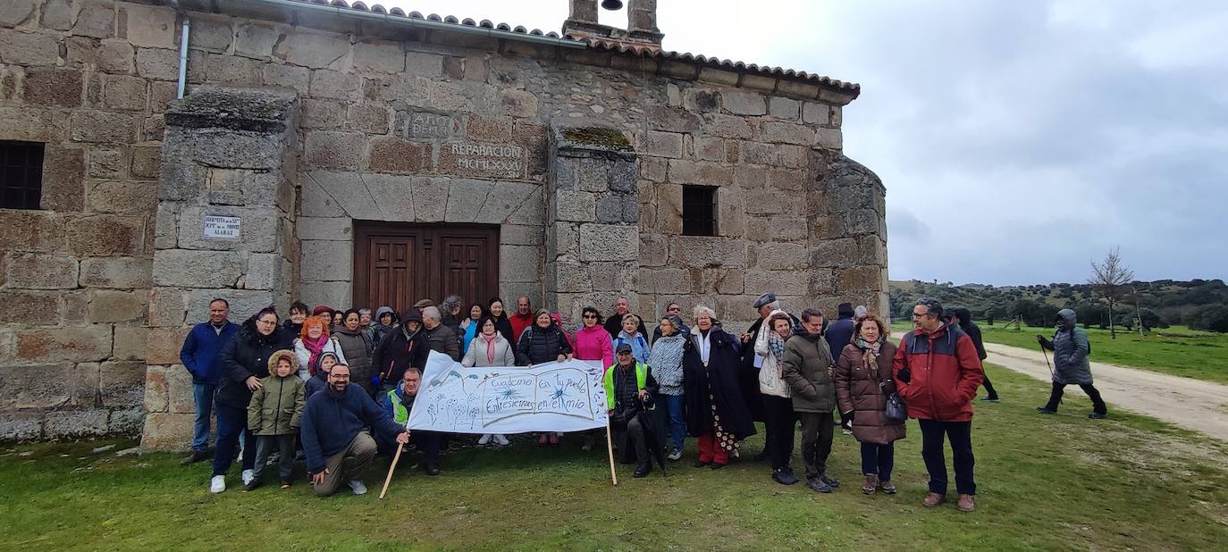 Alaraz acoge el primer encuentro ‘En tu pueblo y en el mio’ que se hace fuera de la sierra