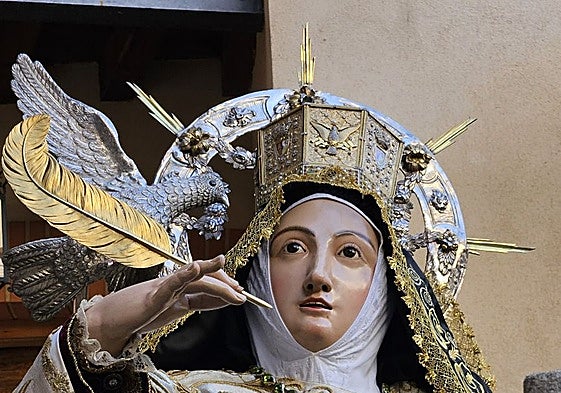 La talla procesional de Santa Teresa de Jesús.